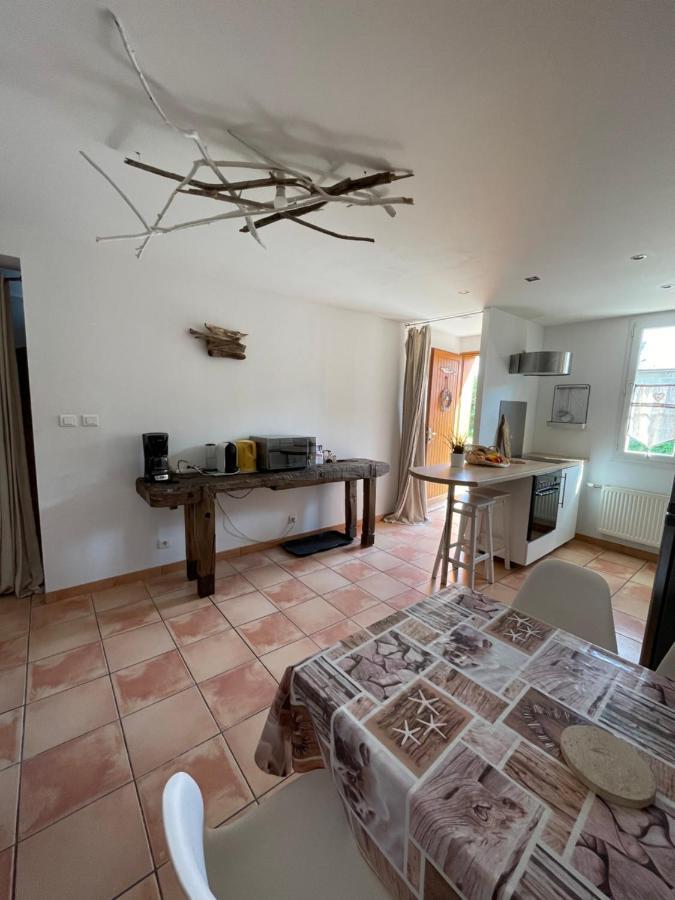 Vila Le Bois Flotte Arrigny Exteriér fotografie